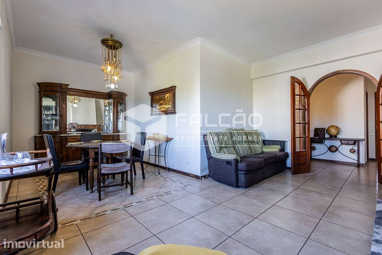 Apartamento T4 Venda em Santarém (Marvila), Santa Iria da Ribeira de S - Grande imagem: 4/51
