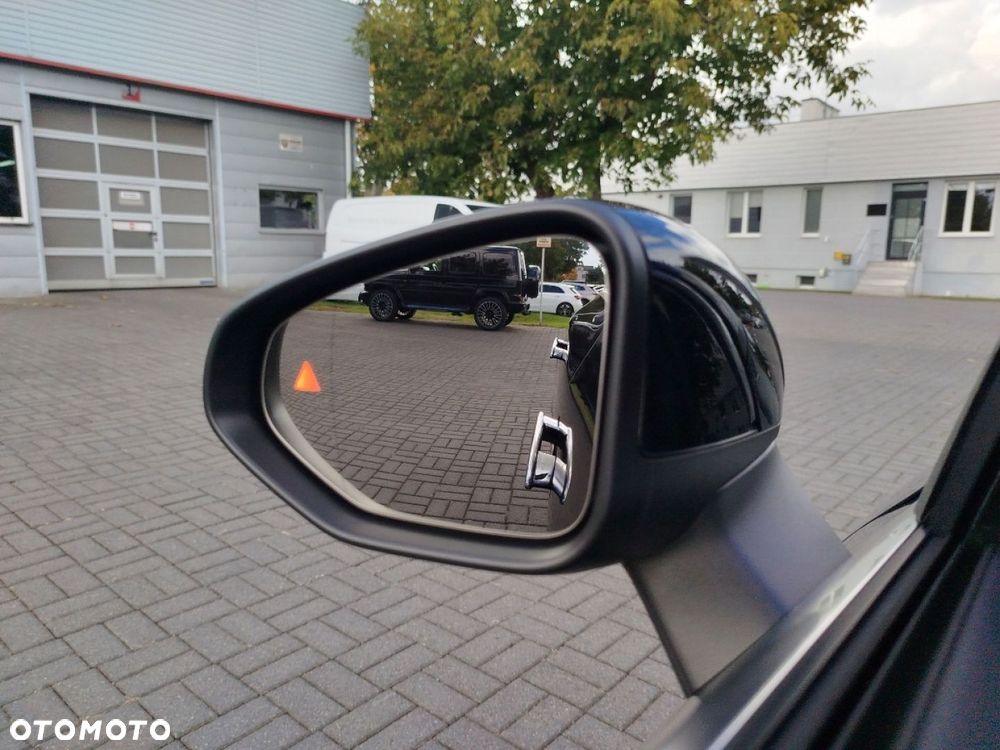 Mercedes-Benz CLA - 23
