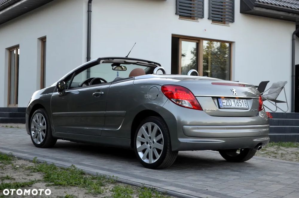 Peugeot 207 CC - 19