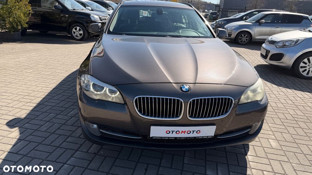 BMW Seria 5 520d Luxury Line - 10
