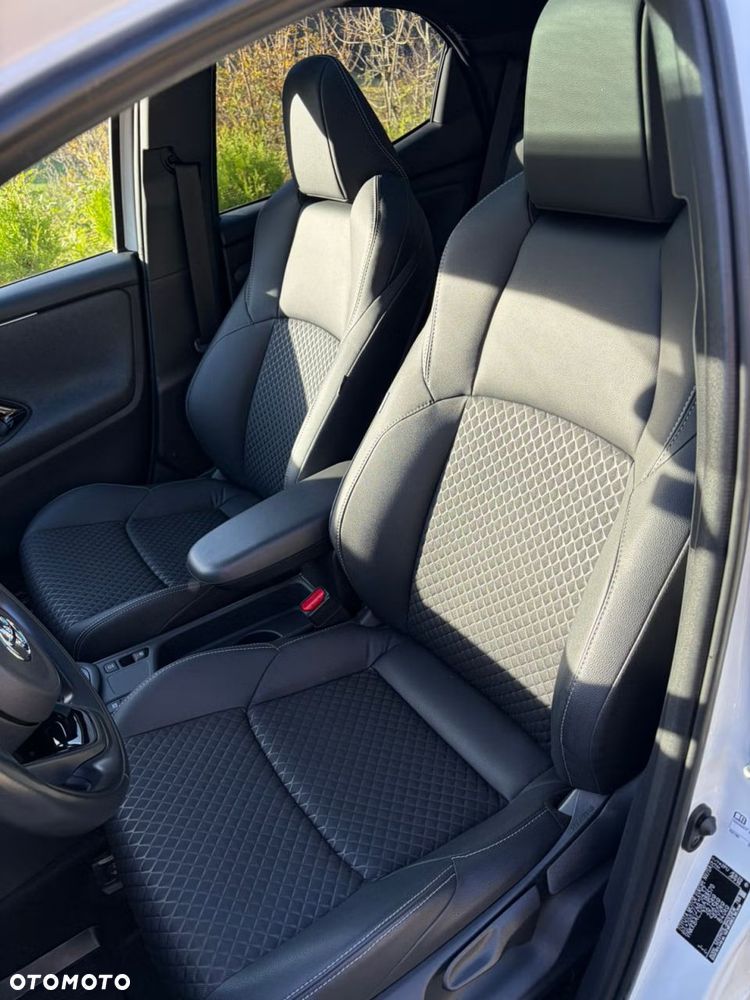 Toyota Yaris Hybrid 1.5 Selection Style - 11