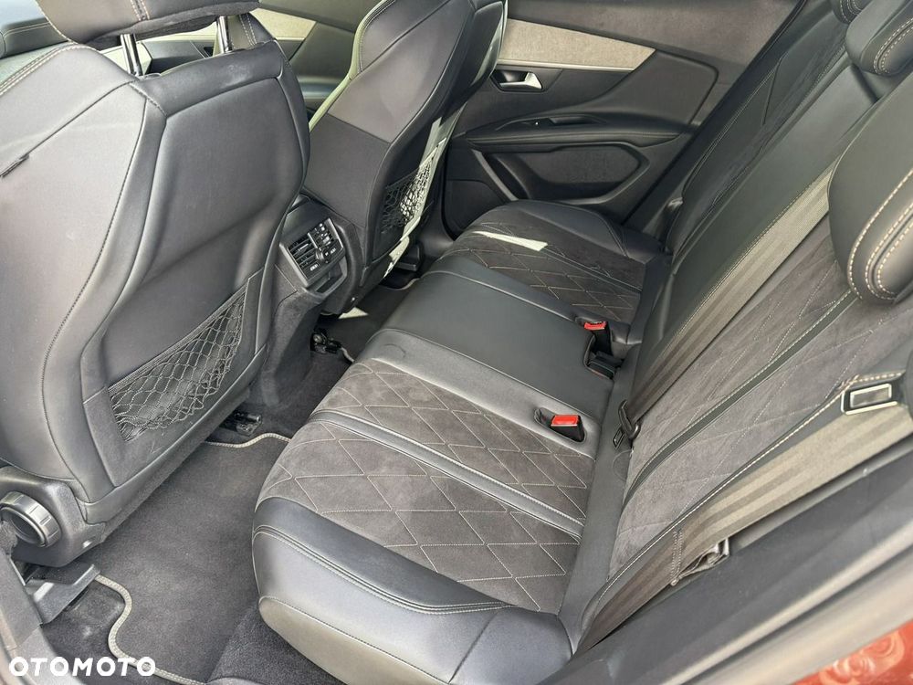 Peugeot 3008 2.0 BlueHDi GT S&S EAT8 - 13