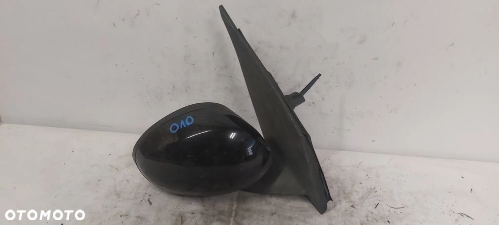 .  LUSTERKO MANUALNE TOYOTA AYGO EXLD CZARNE - 3
