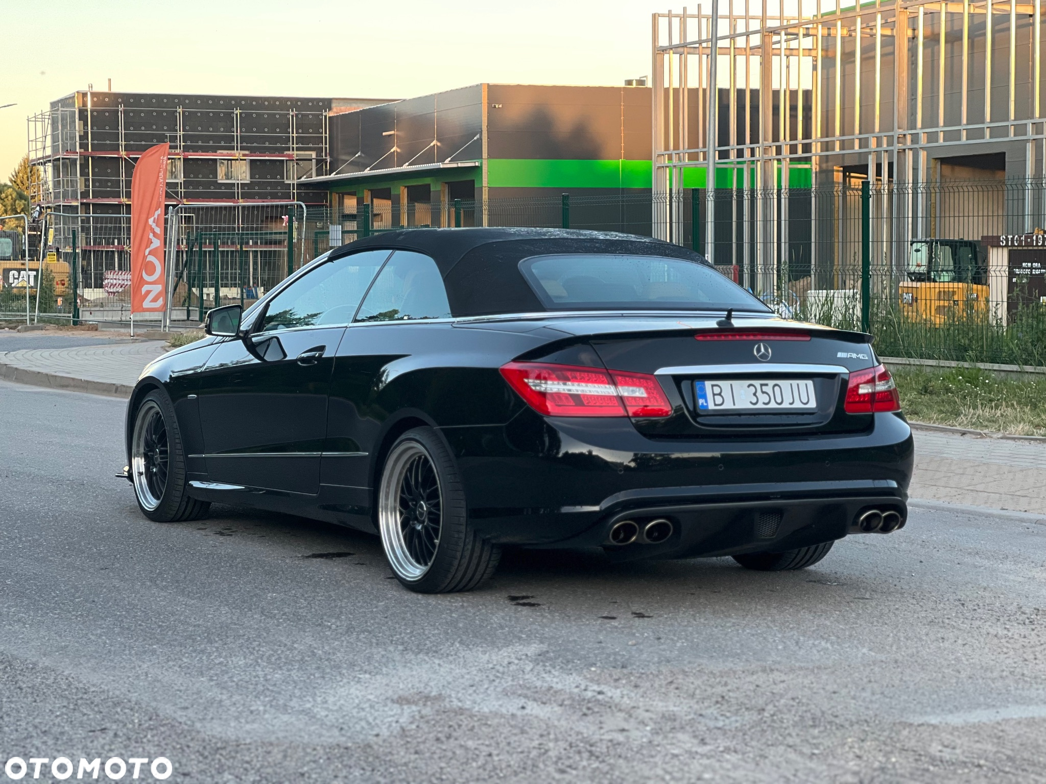 Mercedes-Benz Klasa E 350 CGI Cabrio BlueEFFICIENCY 7G-TRONIC Avantgarde - 4