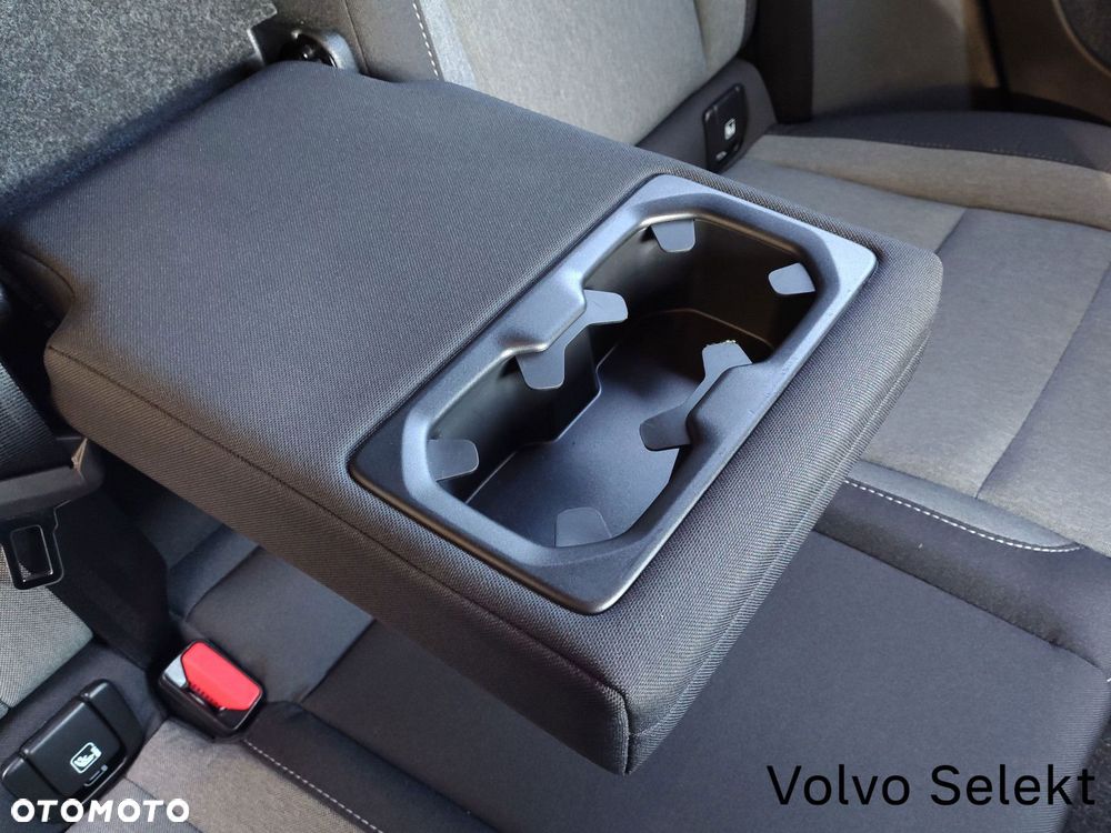 Volvo XC 40 - 18