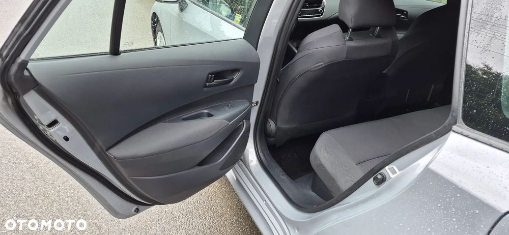 Toyota Corolla 1.2 T Active MS - 19