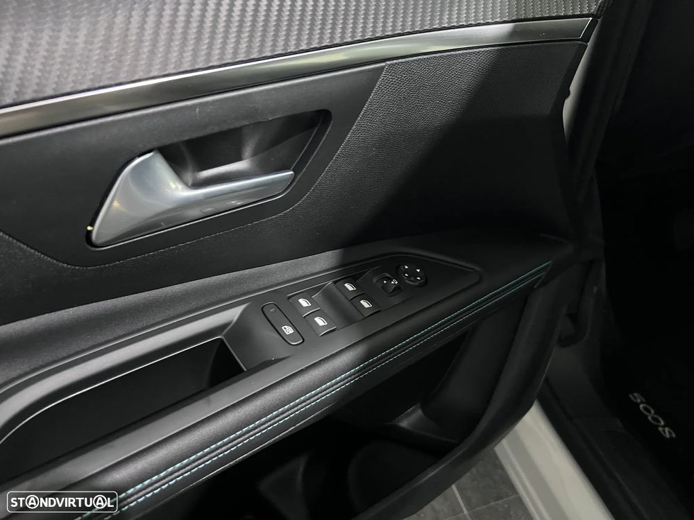 Peugeot 5008 1.2 PureTech Allure Pack EAT8 - 10