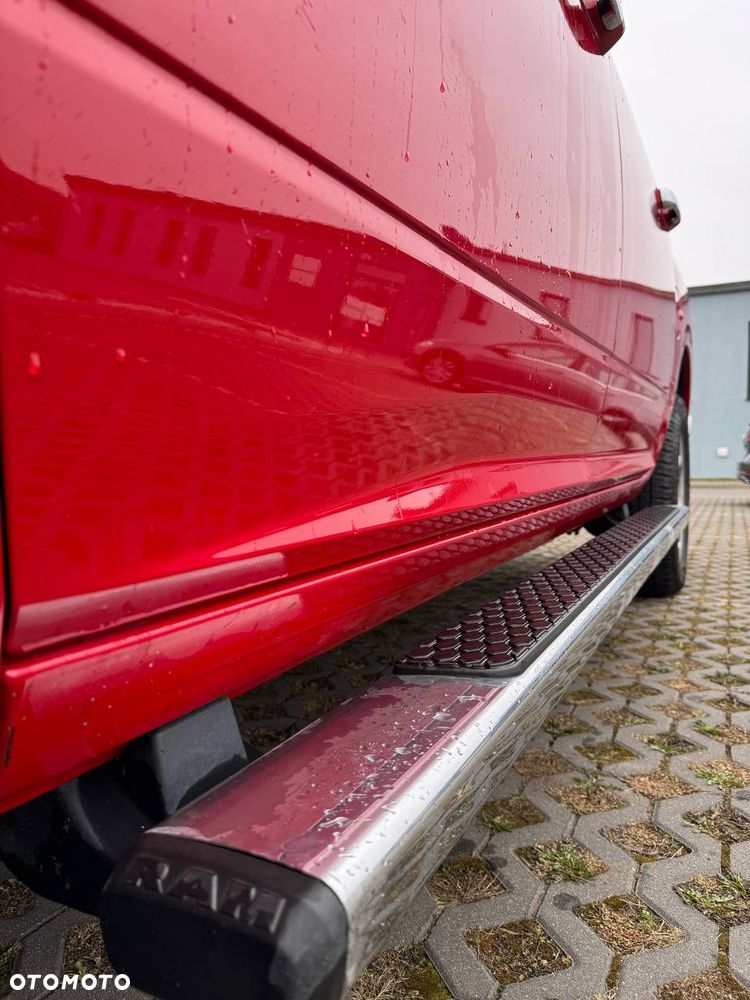 Dodge RAM - 12