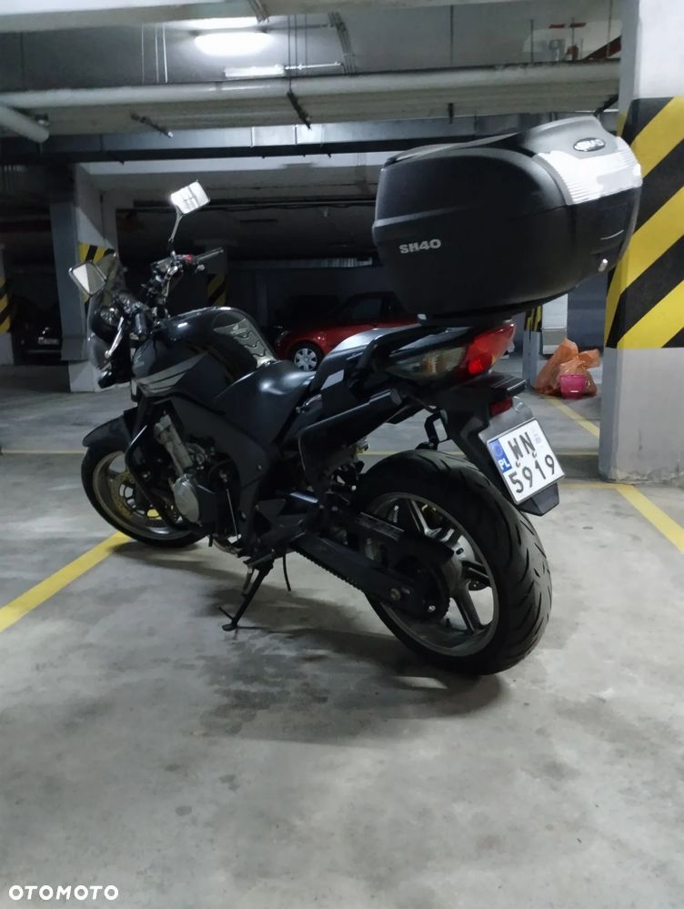 Honda CBF - 8