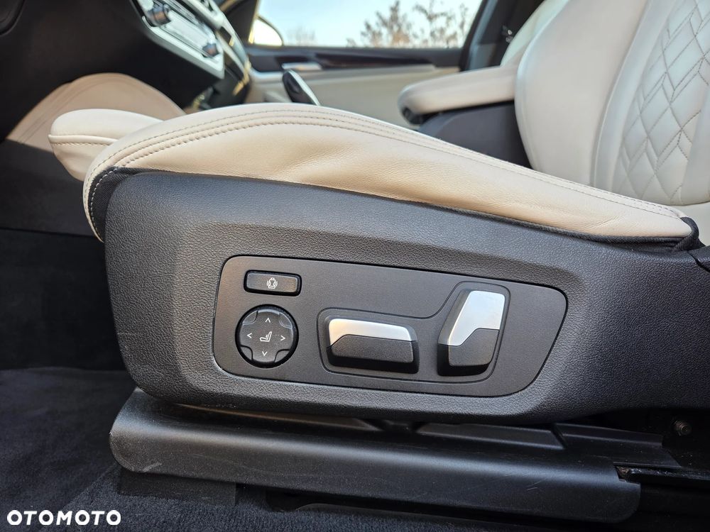 BMW X4 xDrive30i xLine sport - 29