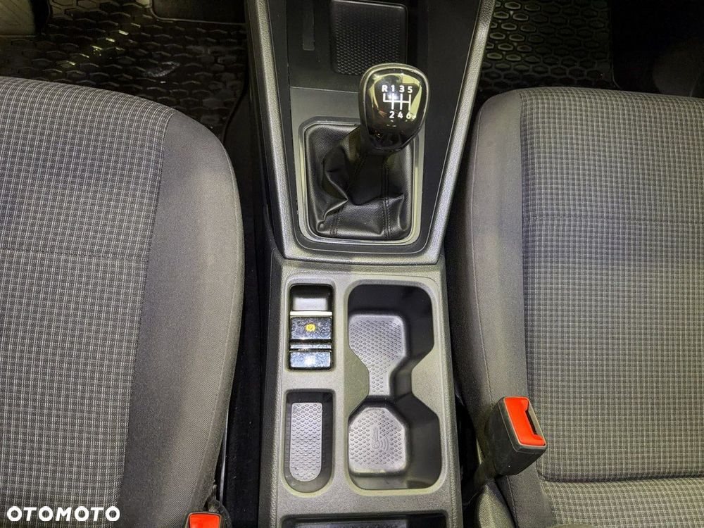 Volkswagen Caddy - 15