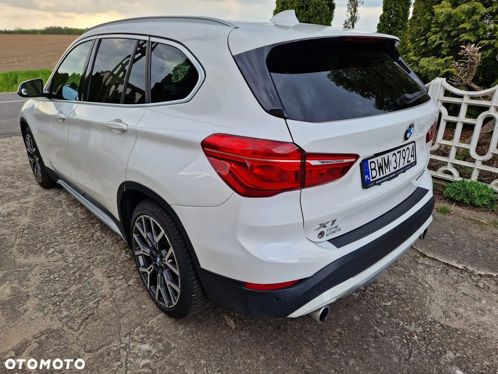 BMW X1 - 10
