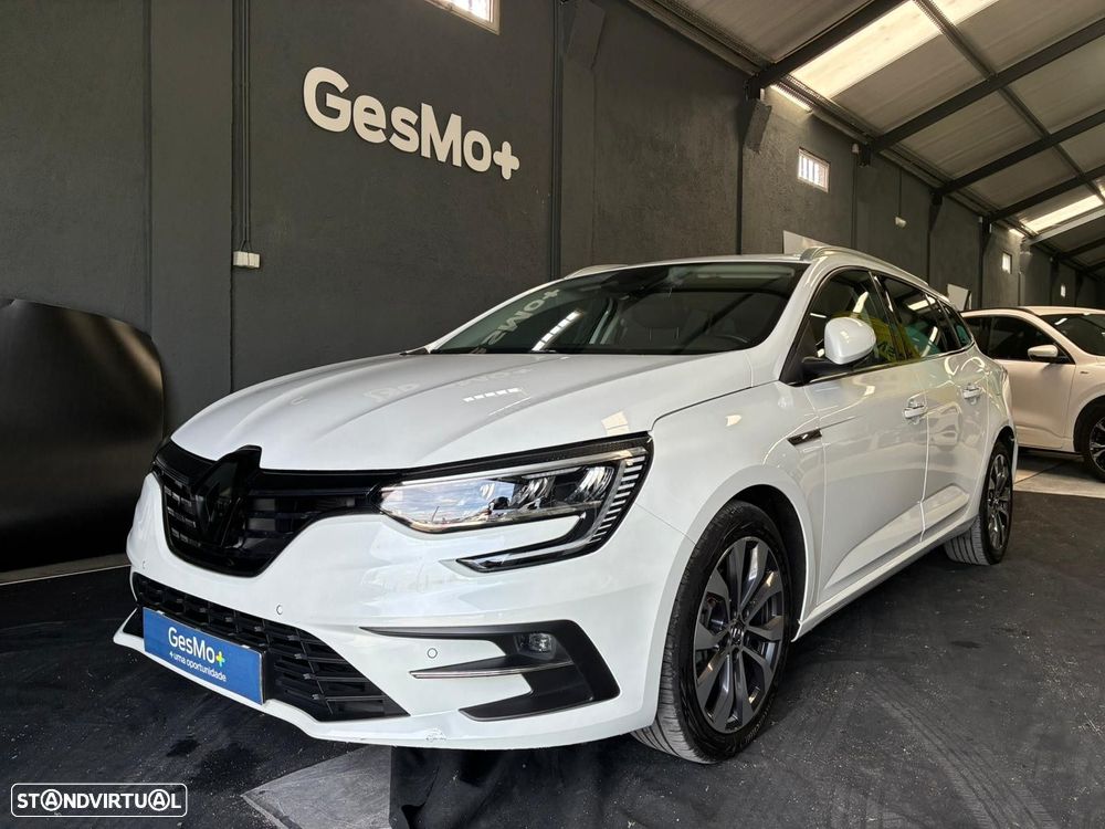 Renault Mégane Sport Tourer - 7