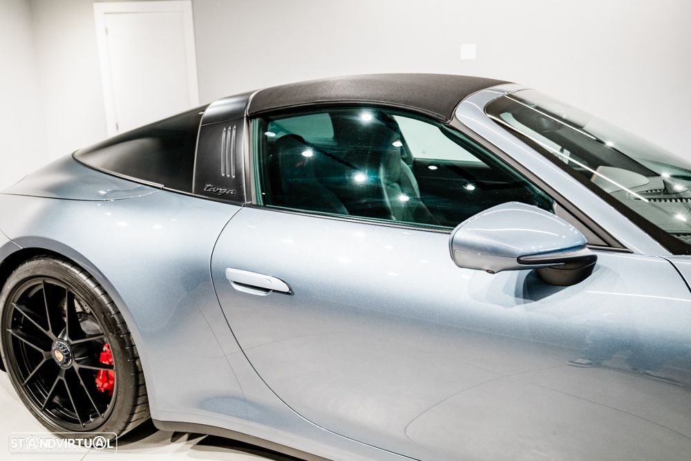 Porsche 911 (992) Targa 4 GTS - 16