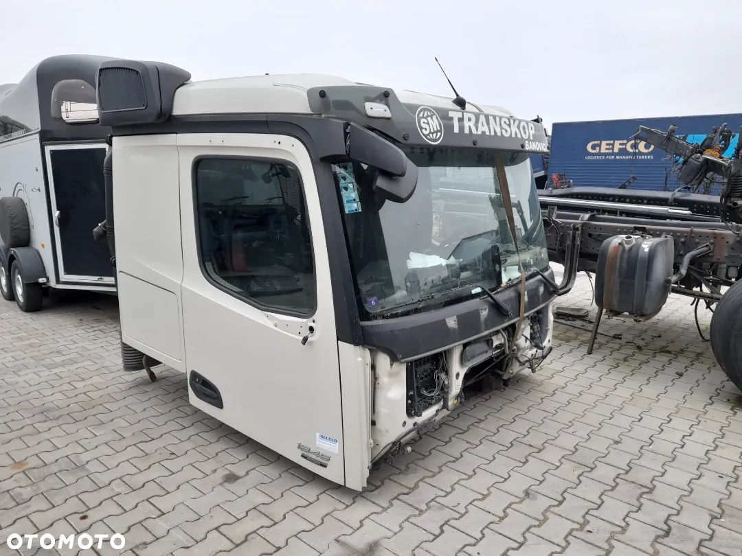 Kabina Mercedes Benz Actros MP4 StreamSpace 2.5m - 1