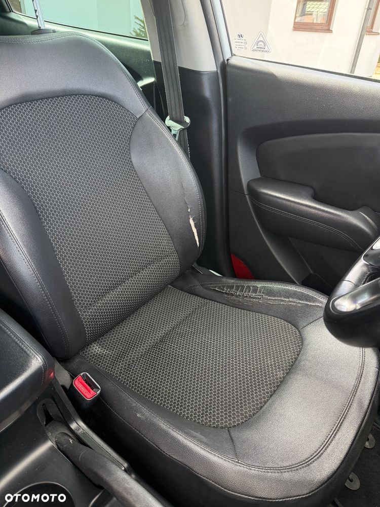 Hyundai ix35 2.0 CRDi Classic 2WD - 6