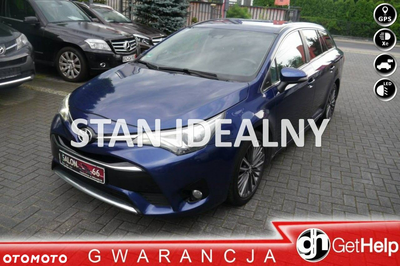 Toyota Avensis Touring Sports 2.0 D-4D Comfort - 1