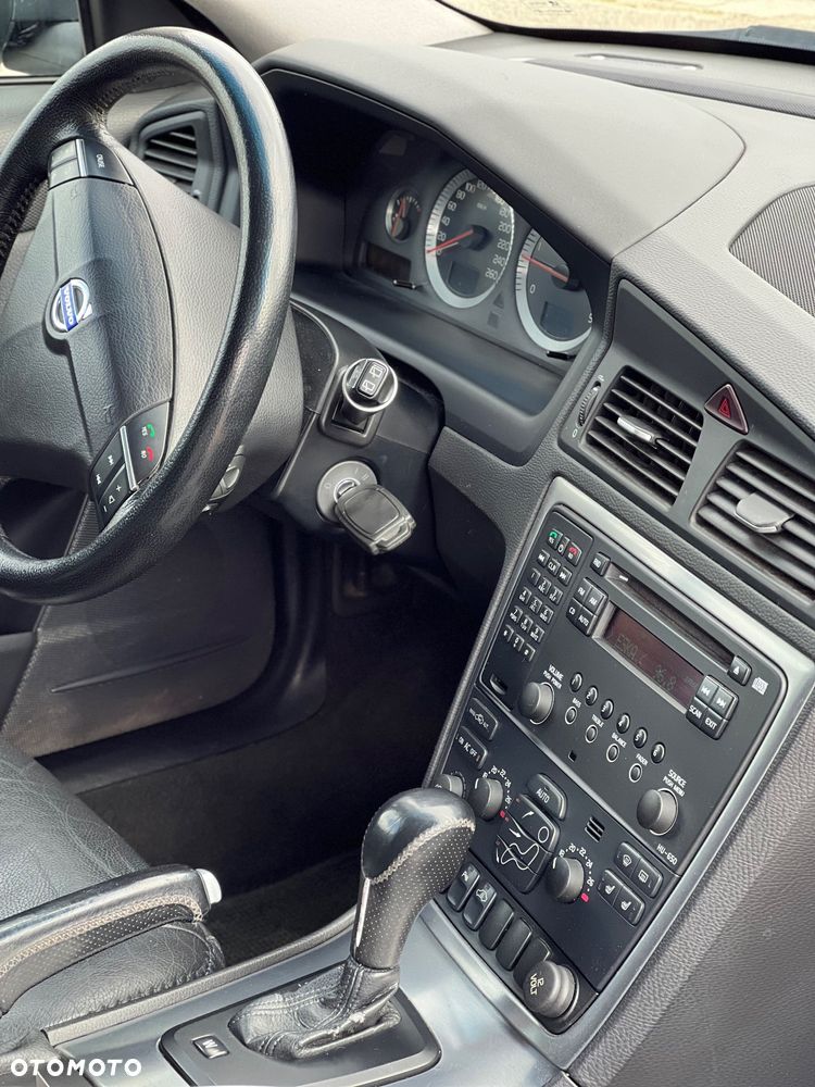 Volvo XC 70 D5 AWD Summum - 6