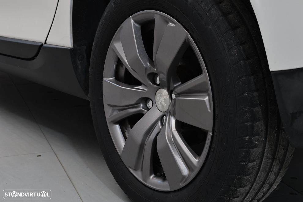 Peugeot 2008 1.6 BlueHDi Active - 25