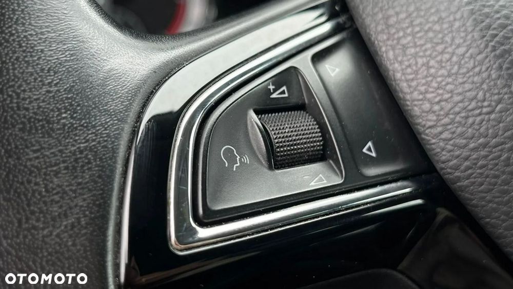 Skoda Octavia Scout 2.0 TDI 4x4 DSG - 22