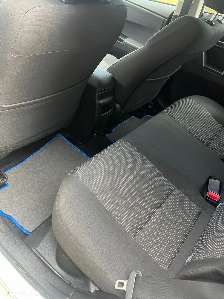 Toyota Auris 1.8 VVT-i Automatik Executive - 5