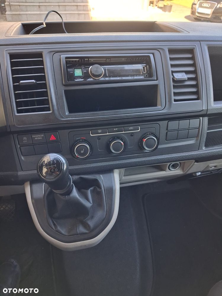 Volkswagen Transporter - 7