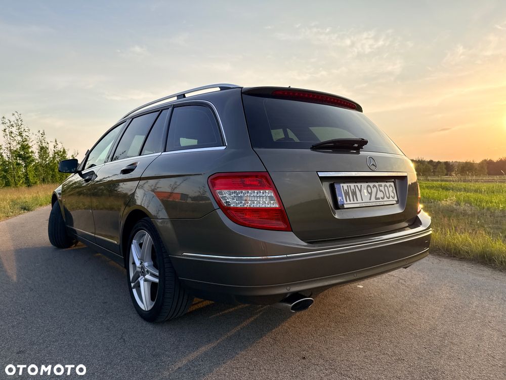 Mercedes-Benz Klasa C 220 CDI DPF Automatik BlueEFFICIENCY - 4