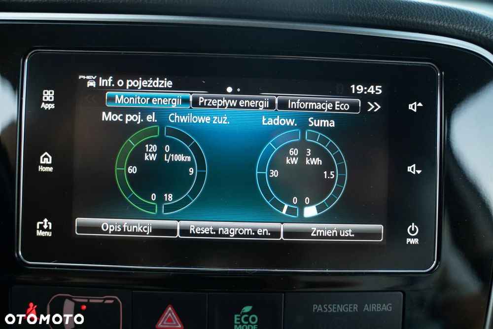 Mitsubishi Outlander - 18