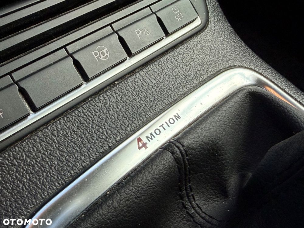 Volkswagen Tiguan 2.0 TDI DPF 4Motion Sport & Style - 8
