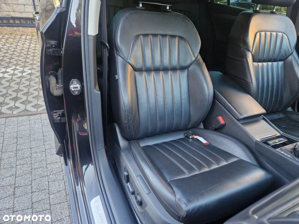 Skoda Superb Combi 1.6 TDI GreenLine - 33