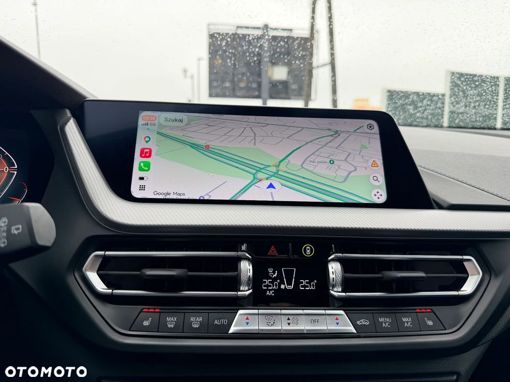 BMW Seria 1 120i M Sport - 32