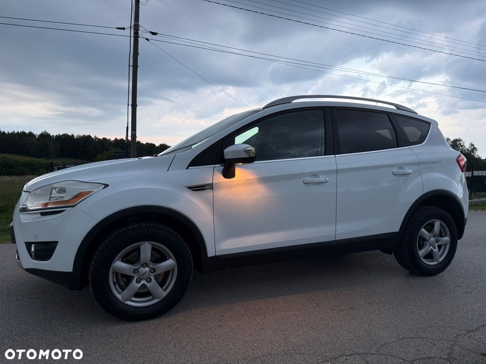 Ford Kuga 2.0 TDCi 4x4 Titanium - 3