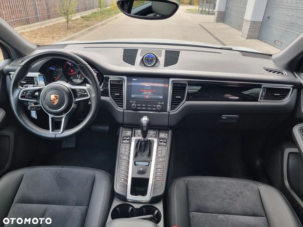 Porsche Macan Standard - 8