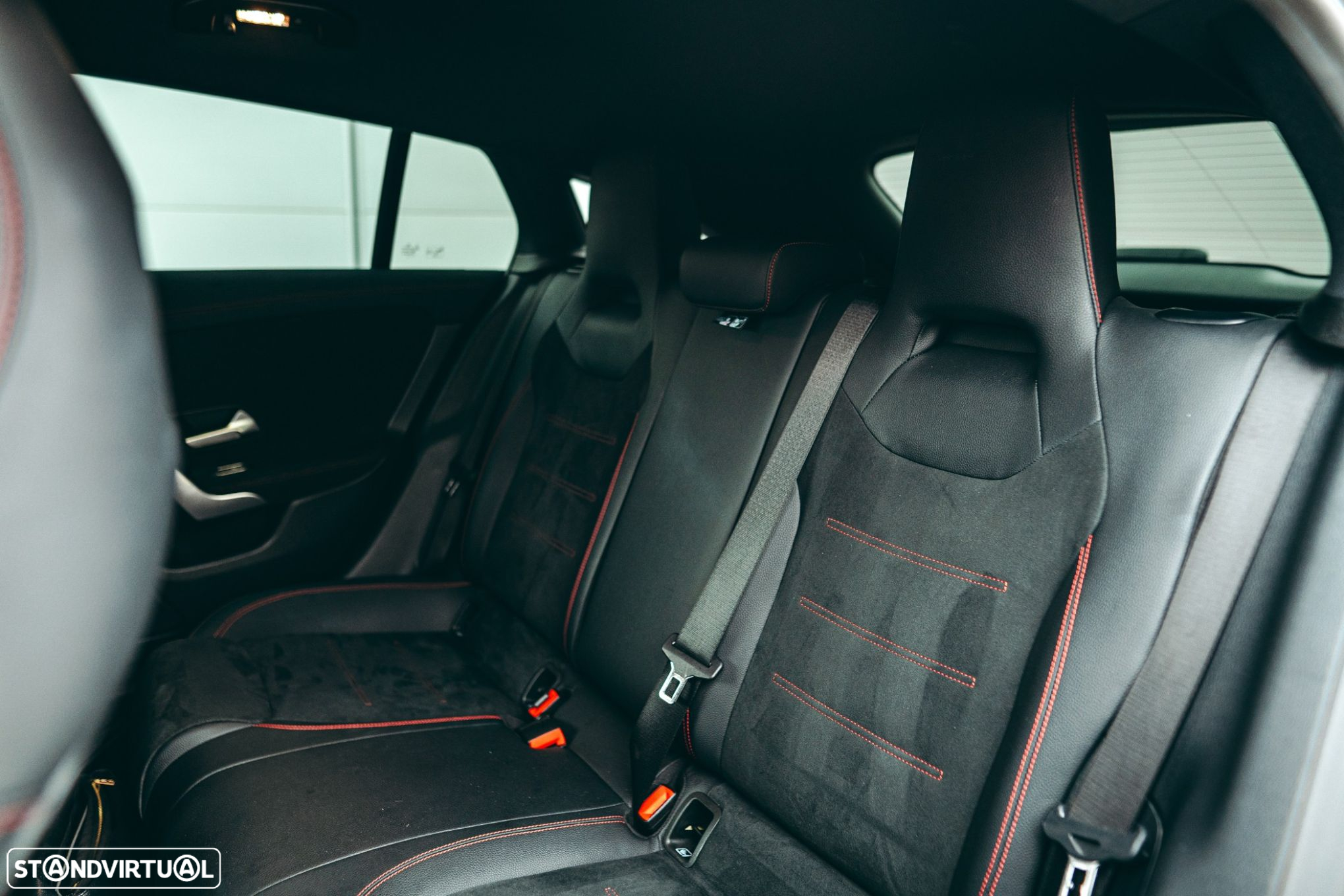 Mercedes-Benz CLA 180 d Shooting Brake AMG Line Aut. - 6