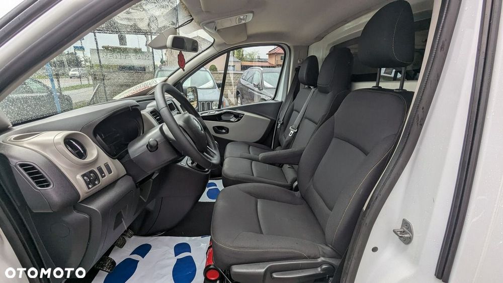 Renault Trafic - 17