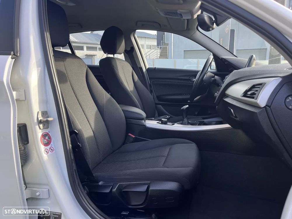 BMW 116 d Line Sport - 41