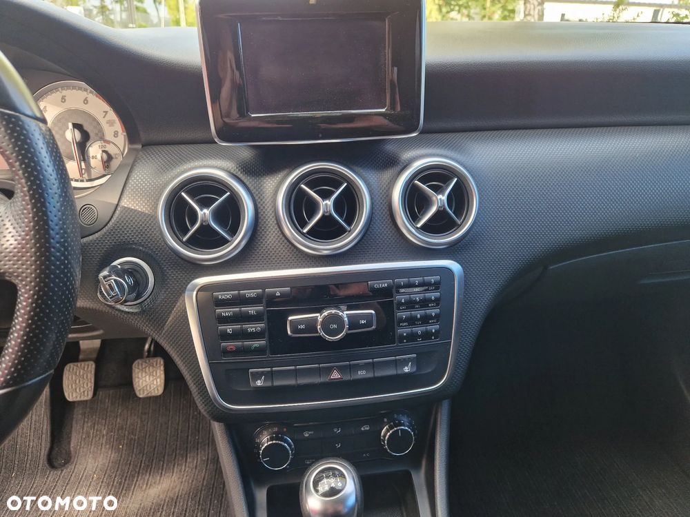 Mercedes-Benz Klasa A 180 - 22