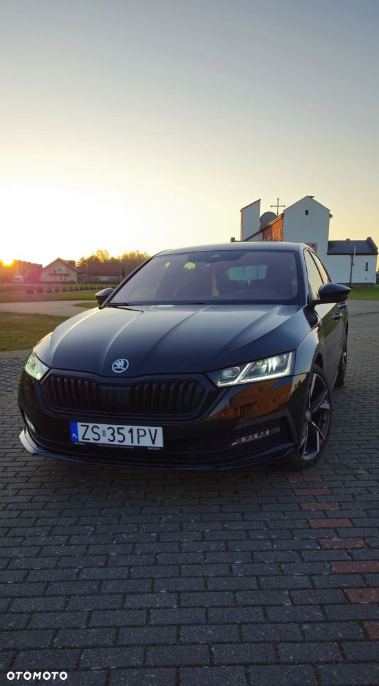 Skoda Octavia 2.0 TSI 4x4 Sportline DSG - 4