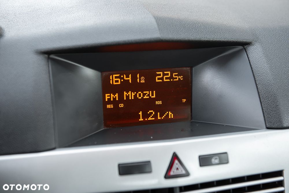 Opel Astra - 19