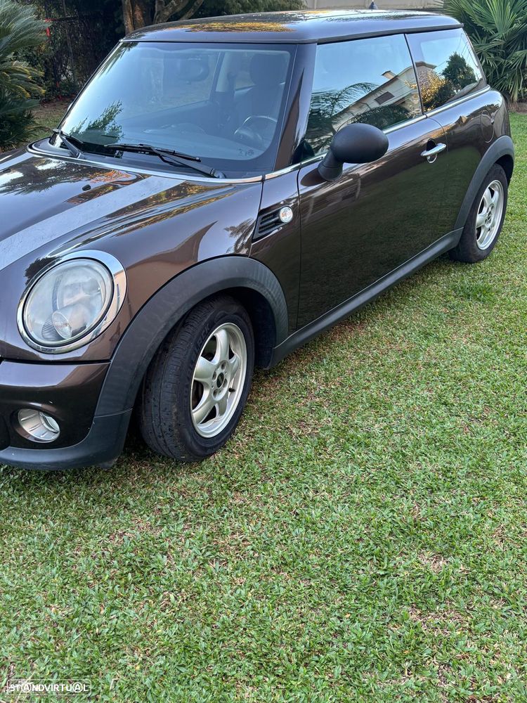 MINI 3 Portas Cooper SD - 3