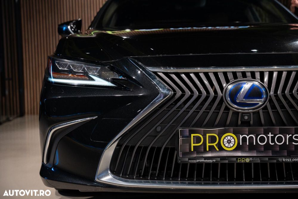 Lexus Seria ES - 5