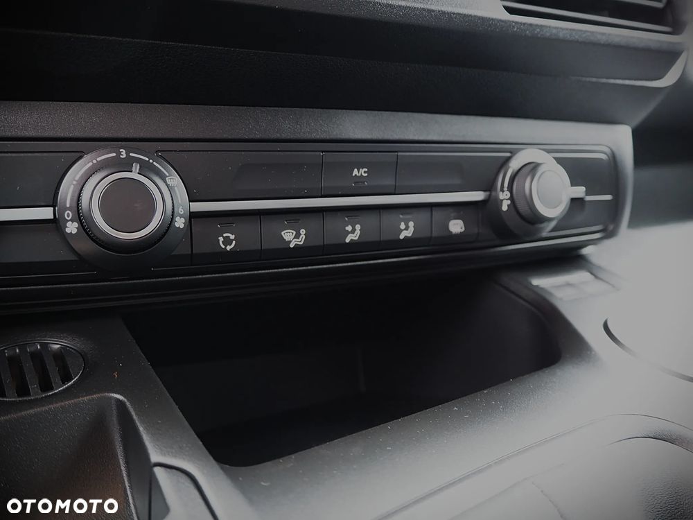 Toyota Proace City - 27