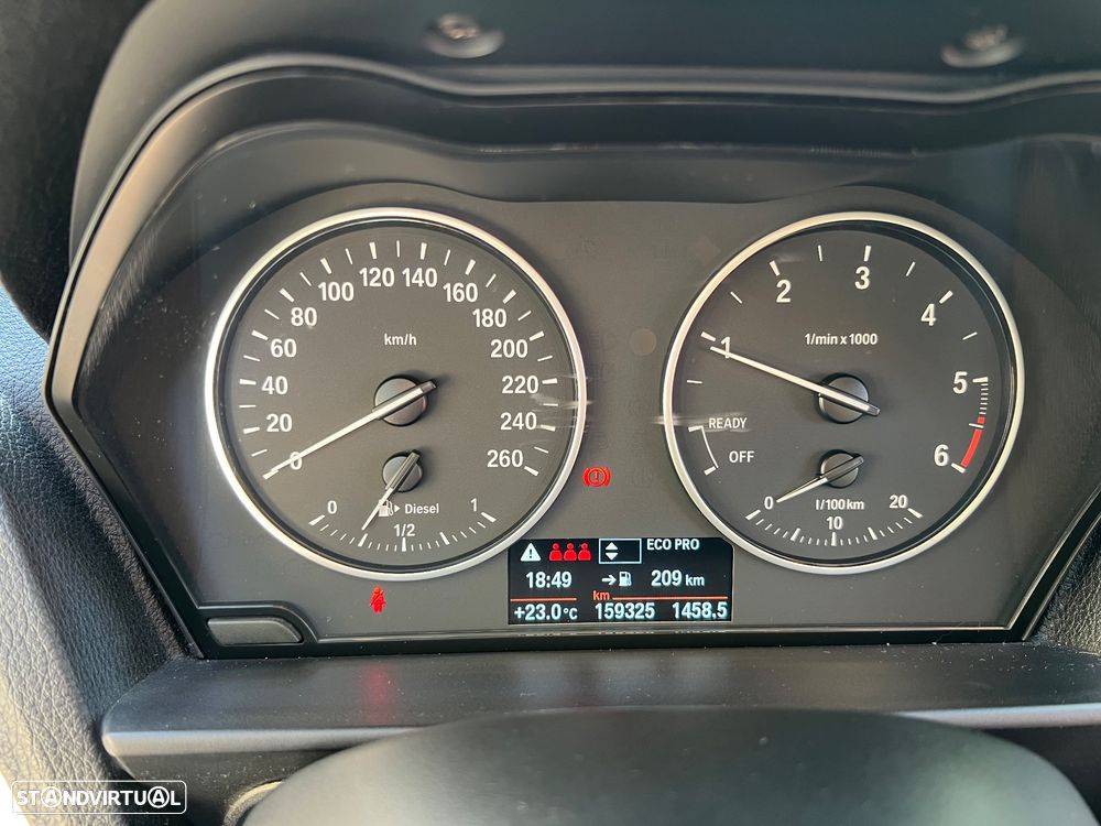 BMW 116 d EfficientDynamics - 8