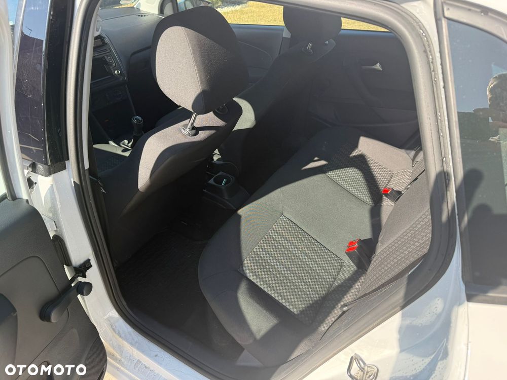 Volkswagen Polo 1.0 Comfortline - 10