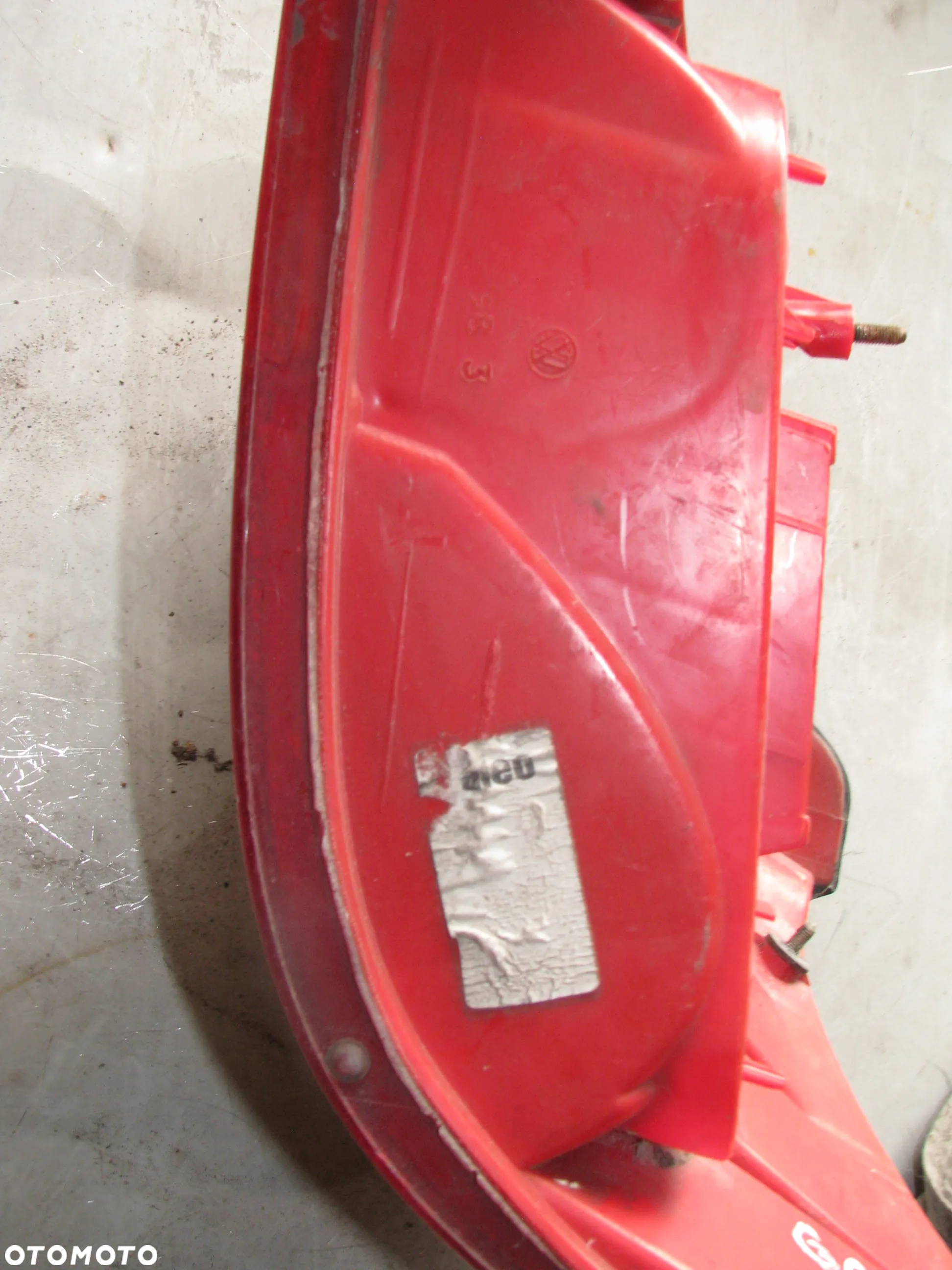 LAMPA TYLNA LEWA VOLKSWAGEN GOLF IV - 6