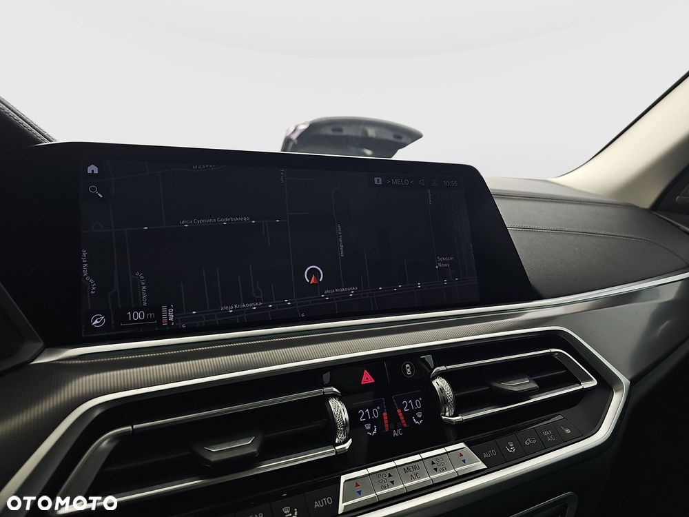 BMW X5 xDrive30d mHEV - 17