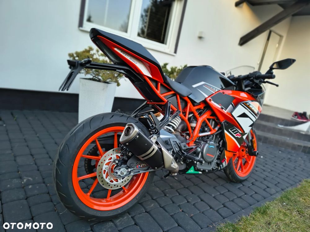 KTM RC 390 - 8