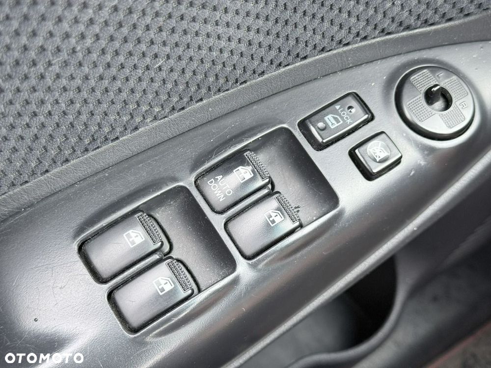Hyundai Tucson 2.0 Comfort 2WD - 21