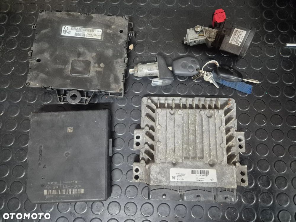 ZESTAW STARTOWY KOMPUTER USM BCM N3 MASTER III MOVANO B  NV400 2.3 BITURBO 14r. - 1