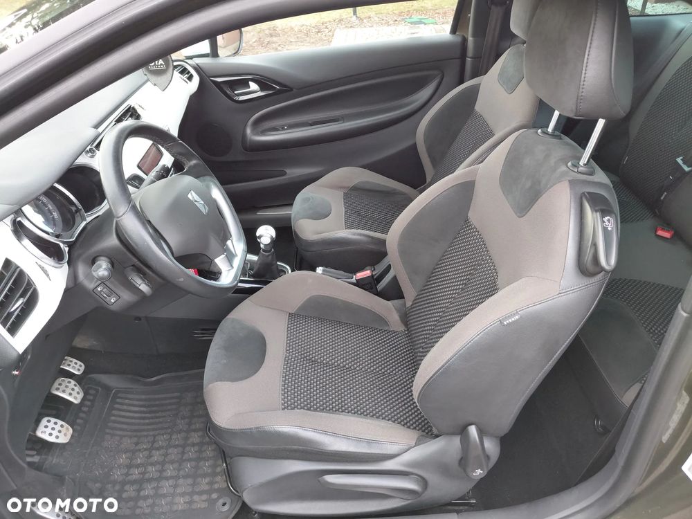 Citroën DS3 1.6 e-HDi SoChic - 6